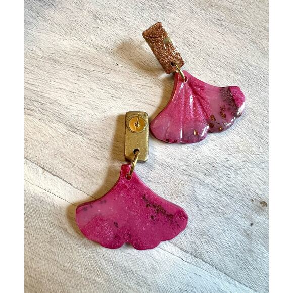 Earrings Statement Earrings Handcrafted Artwork Antique Gold Pink Floral Ginkgo - Picture 5 of 5